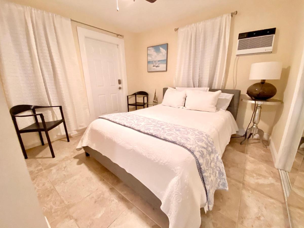 Inn On The Drive Wilton Manors Екстер'єр фото